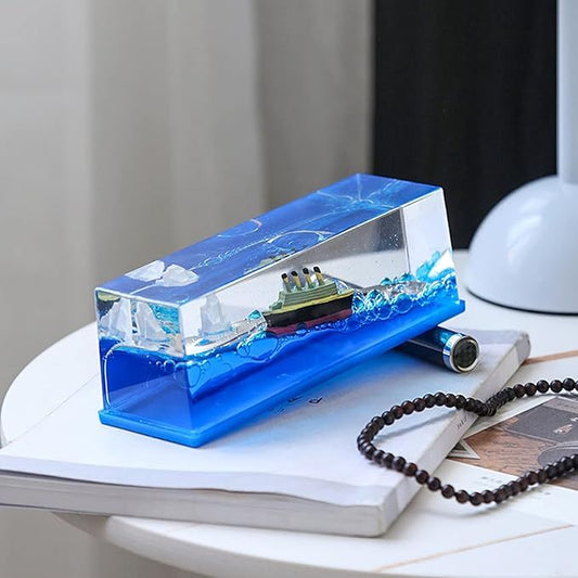 Cruise Ship Blue – Never-Sinking Fluid Drift Bottle Decoration